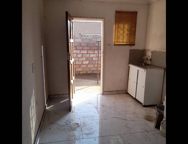 2 BEDROOM PROPERTY TO RENT IN WINDMILL PARK